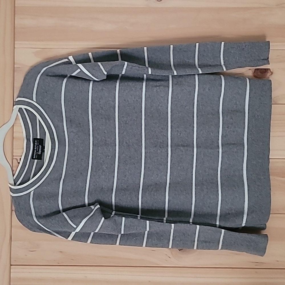 Wool blend sweater NWOT